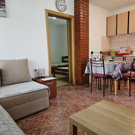 Apartmani Vujicic Бар Стая снимка