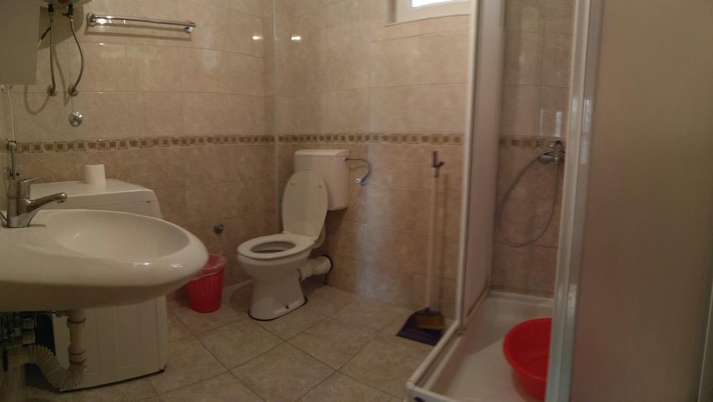 Apartmani Vujicic Бар Екстериор снимка