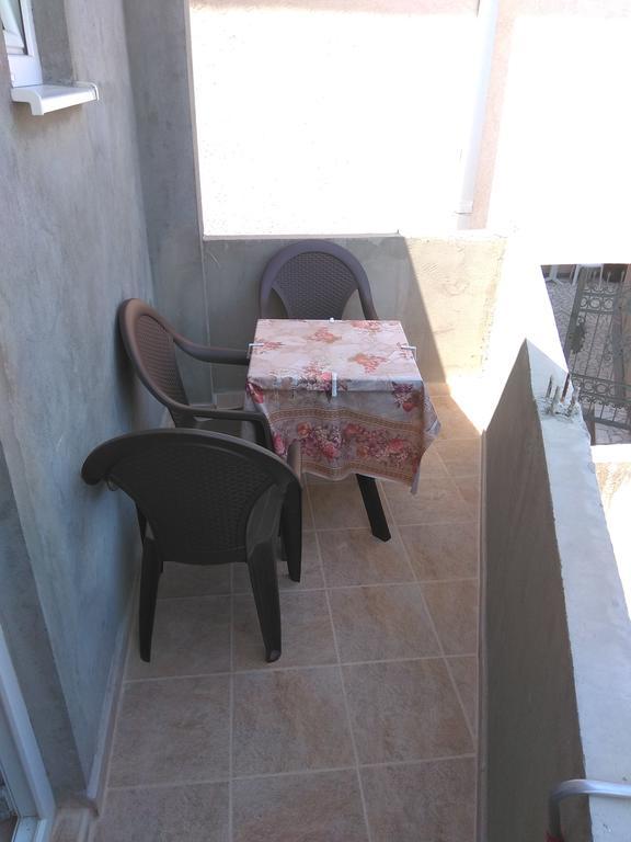 Apartmani Vujicic Бар Екстериор снимка